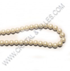 Glass pearl White antique...